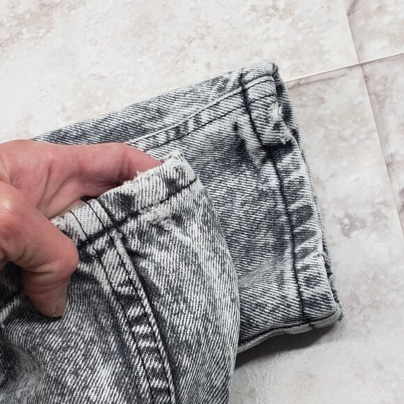 90s Acid Wash Big Kids Black Label Levis Skinny Straight Leg USA Size 10 Vintage - Picture 10 of 13